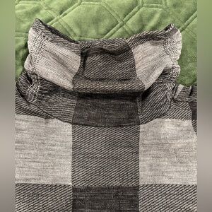 Athleta CYA turtleneck - XL